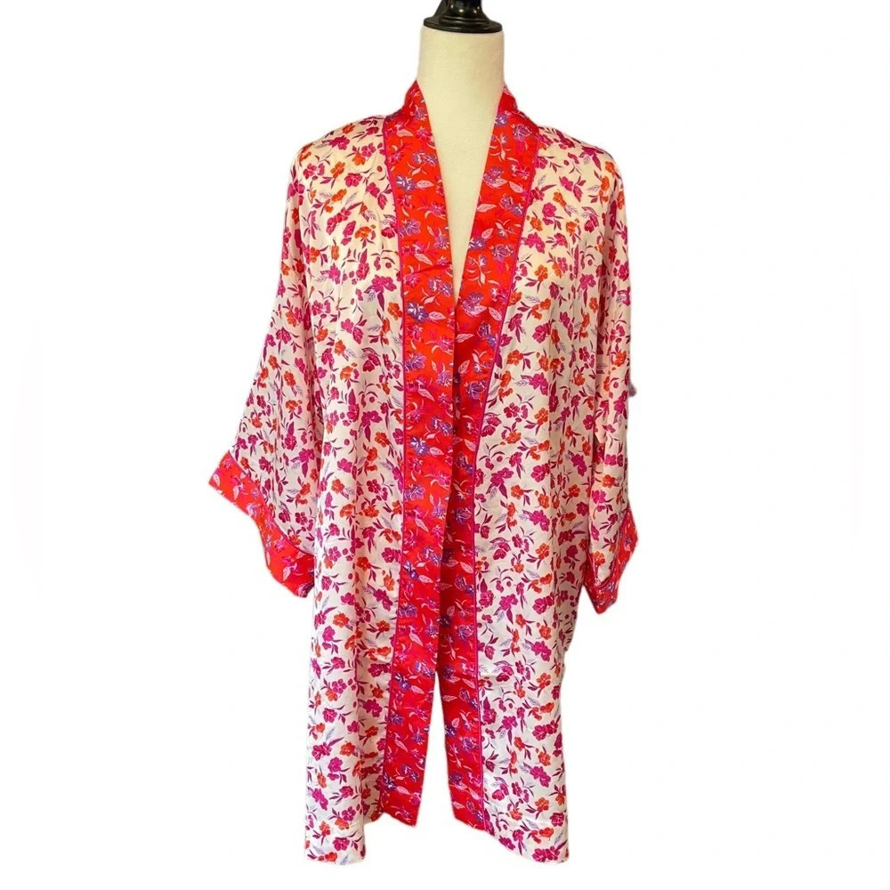 Ann Taylor Sleep Bright Floral Robe